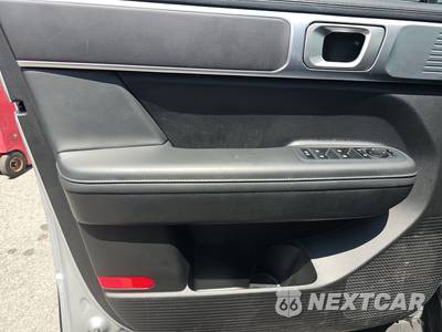 2025 Hyundai Santa Fe SEL - zdjęcie 9 z 19 - miniatura