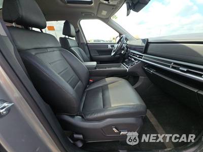 2025 Hyundai Santa Fe Limited - zdjęcie 8 z 24 - miniatura