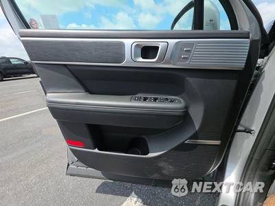 2025 Hyundai Santa Fe Limited - zdjęcie 9 z 24 - miniatura
