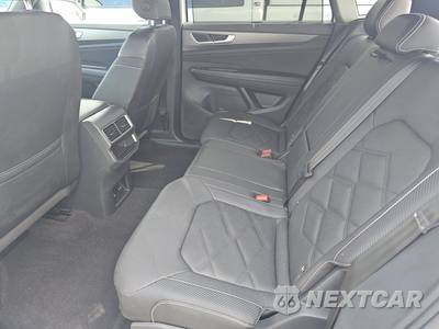 2025 Volkswagen Atlas Cross Sport 2.0T SE w/Technology - zdjęcie 13 z 37 - miniatura