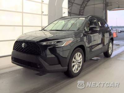 2025 Toyota Corolla Cross LE - zdjęcie 1 z 36 - miniatura