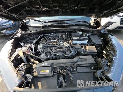 2025 Toyota Corolla Cross LE - zdjęcie 15 z 36 - miniatura