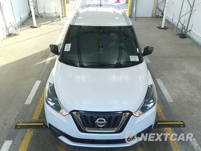 2020 Nissan Kicks SR - zdjęcie 2 z 26 - miniatura