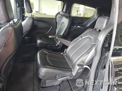 2025 Chrysler Pacifica Select 121.6" WB - zdjęcie 13 z 29 - miniatura