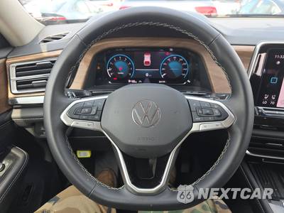 2025 Volkswagen Atlas 2.0T SE w/Technology - zdjęcie 10 z 23 - miniatura