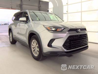 2025 Toyota Grand Highlander XLE - zdjęcie 3 z 34 - miniatura