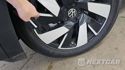 2025 Volkswagen Atlas Cross Sport 2.0T SE w/Technology - zdjęcie 26 z 31 - miniatura