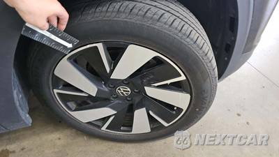 2025 Volkswagen Atlas Cross Sport 2.0T SE w/Technology - zdjęcie 28 z 31 - miniatura