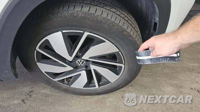 2025 Volkswagen Atlas 2.0T SEL - zdjęcie 29 z 42 - miniatura
