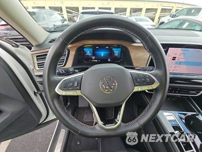 2025 Volkswagen Atlas 2.0T SE w/Technology - zdjęcie 10 z 32 - miniatura