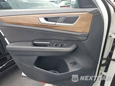 2025 Volkswagen Atlas 2.0T SE w/Technology - zdjęcie 9 z 32 - miniatura