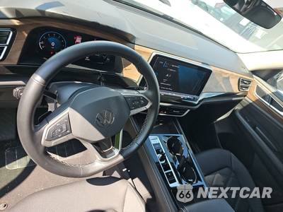 2025 Volkswagen Atlas 2.0T SE w/Technology - zdjęcie 11 z 27 - miniatura