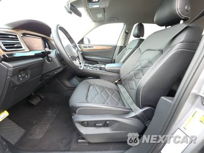 2025 Volkswagen Atlas 2.0T SE w/Technology - zdjęcie 7 z 28 - miniatura