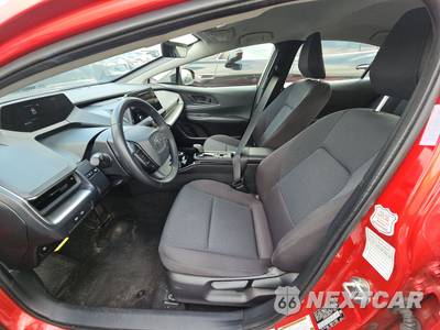 2025 Toyota Prius LE - zdjęcie 7 z 36 - miniatura