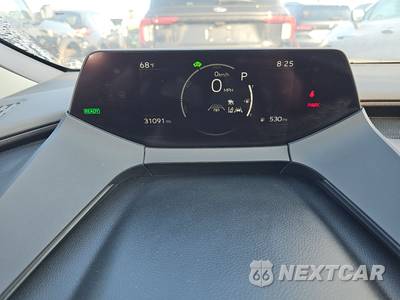 2025 Toyota Prius LE - zdjęcie 12 z 31 - miniatura