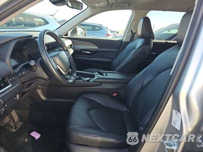 2025 Toyota Grand Highlander XLE - zdjęcie 7 z 42 - miniatura