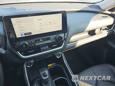 2025 Toyota Grand Highlander XLE - zdjęcie 11 z 42 - miniatura
