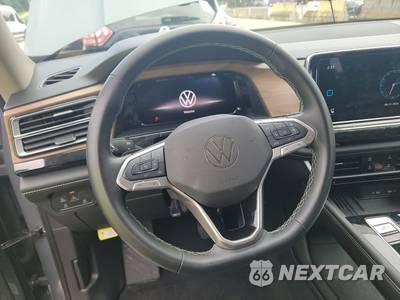 2025 Volkswagen Atlas 2.0T SE w/Technology - zdjęcie 10 z 27 - miniatura