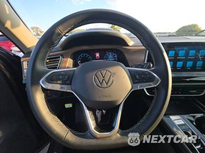 2025 Volkswagen Atlas 2.0T SE w/Technology - zdjęcie 10 z 27 - miniatura