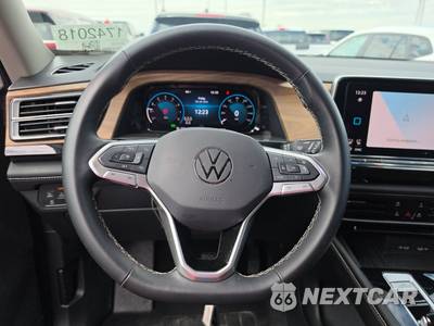 2025 Volkswagen Atlas 2.0T SE w/Technology - zdjęcie 10 z 30 - miniatura