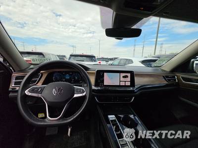 2025 Volkswagen Atlas 2.0T SE w/Technology - zdjęcie 11 z 30 - miniatura