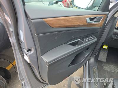 2025 Volkswagen Atlas 2.0T SE w/Technology - zdjęcie 9 z 30 - miniatura