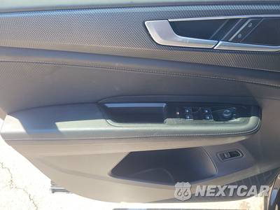 2025 Volkswagen Atlas Cross Sport 2.0T SEL - zdjęcie 9 z 28 - miniatura