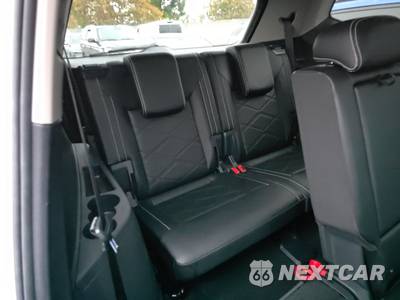 2025 Volkswagen Atlas 2.0T SE w/Technology - zdjęcie 14 z 27 - miniatura