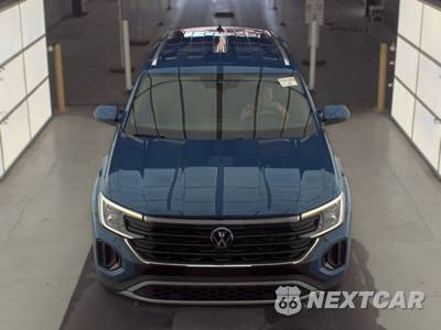 2025 Volkswagen Atlas Cross Sport 2.0T SE w/Technology - zdjęcie 2 z 33 - miniatura