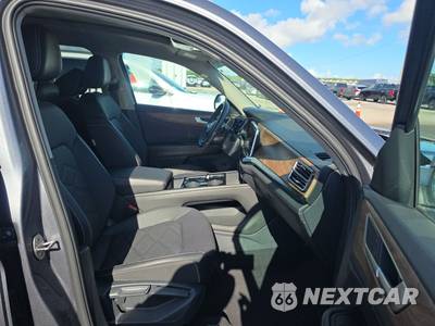 2025 Volkswagen Atlas 2.0T SE w/Technology - zdjęcie 8 z 27 - miniatura