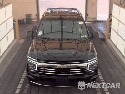 2025 Chevrolet Tahoe LT 1LT - zdjęcie 2 z 32 - miniatura