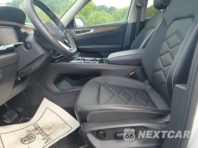 2025 Volkswagen Atlas 2.0T SE w/Technology - zdjęcie 7 z 25 - miniatura