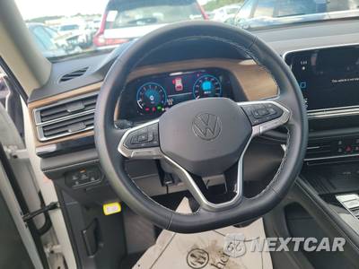 2025 Volkswagen Atlas 2.0T SE w/Technology - zdjęcie 10 z 25 - miniatura