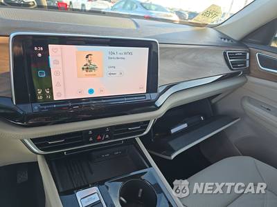 2025 Volkswagen Atlas 2.0T SE w/Technology - zdjęcie 11 z 23 - miniatura
