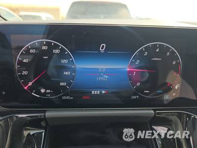 2025 Mercedes-Benz GLA 250 4MATIC - zdjęcie 12 z 24 - miniatura