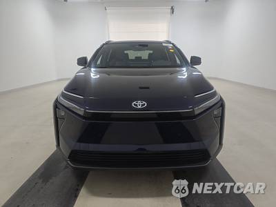2026 Toyota bZ XLE - zdjęcie 2 z 20 - miniatura