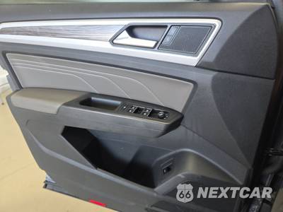 2023 Volkswagen Atlas Cross Sport 3.6L V6 SE w/Technology - zdjęcie 9 z 22 - miniatura