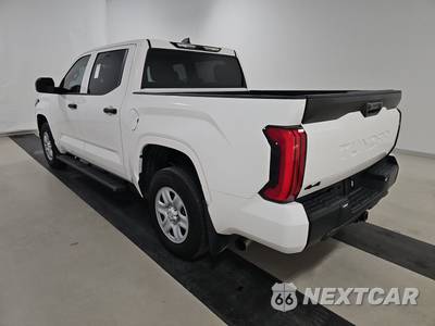 2026 Toyota Tundra SR Crew Cab Short Bed - zdjęcie 6 z 18 - miniatura