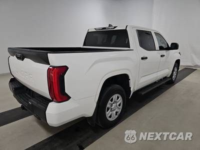 2026 Toyota Tundra SR Crew Cab Short Bed - zdjęcie 4 z 18 - miniatura