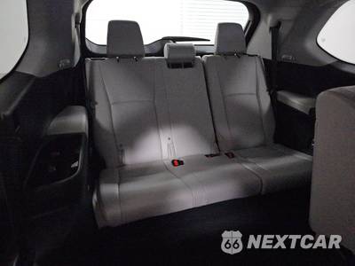 2024 Toyota Grand Highlander XLE - zdjęcie 14 z 24 - miniatura