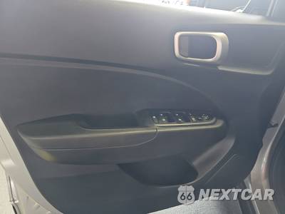 2026 Hyundai Venue SE - zdjęcie 9 z 21 - miniatura