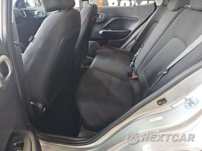2026 Hyundai Venue SE - zdjęcie 13 z 21 - miniatura