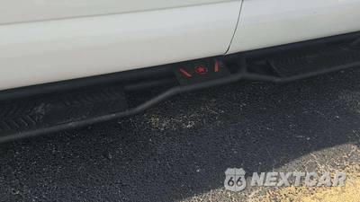 2018 Nissan TITAN S Crew Cab Short Bed - zdjęcie 33 z 41 - miniatura