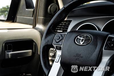 2015 Toyota Sequoia Limited - zdjęcie 24 z 50 - miniatura