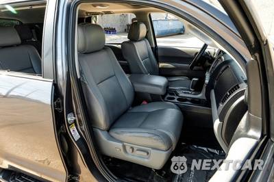 2015 Toyota Sequoia Limited - zdjęcie 42 z 50 - miniatura