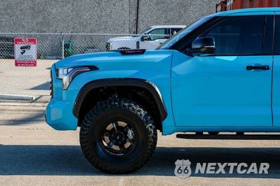 2026 Toyota Tundra i-FORCE MAX TRD Pro Crew Cab Short Bed - zdjęcie 16 z 50 - miniatura
