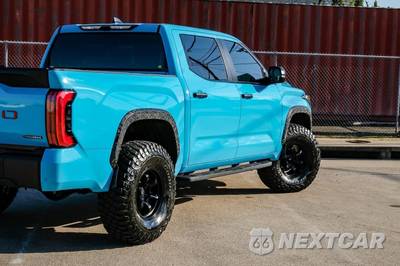 2026 Toyota Tundra i-FORCE MAX TRD Pro Crew Cab Short Bed - zdjęcie 11 z 50 - miniatura