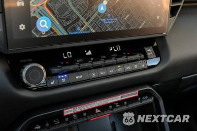 2026 Toyota Tundra i-FORCE MAX TRD Pro Crew Cab Short Bed - zdjęcie 35 z 50 - miniatura