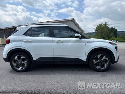 2025 Hyundai Venue SEL - zdjęcie 5 z 19 - miniatura