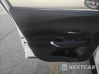 2024 Nissan Kicks SV - zdjęcie 15 z 24 - miniatura